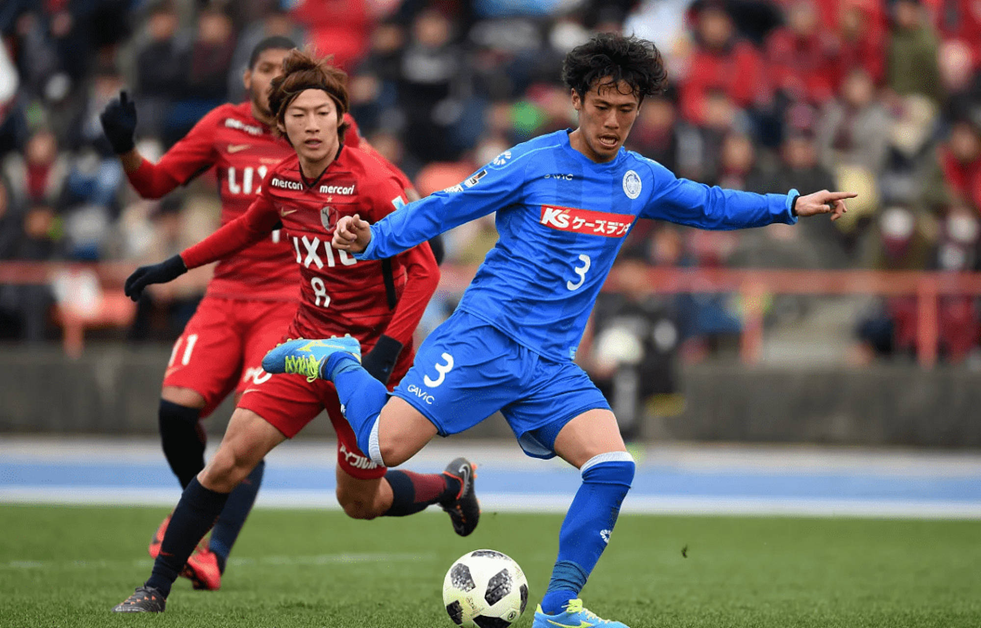 包含横浜FC击败对手自己晋级下一轮的词条