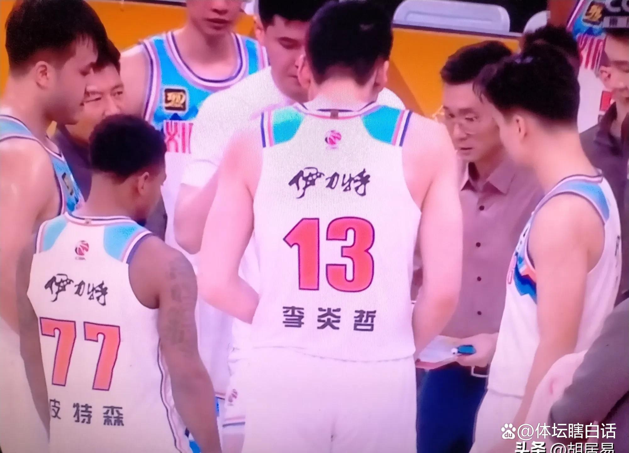 广厦男篮险胜对手，信心备战下一场比赛