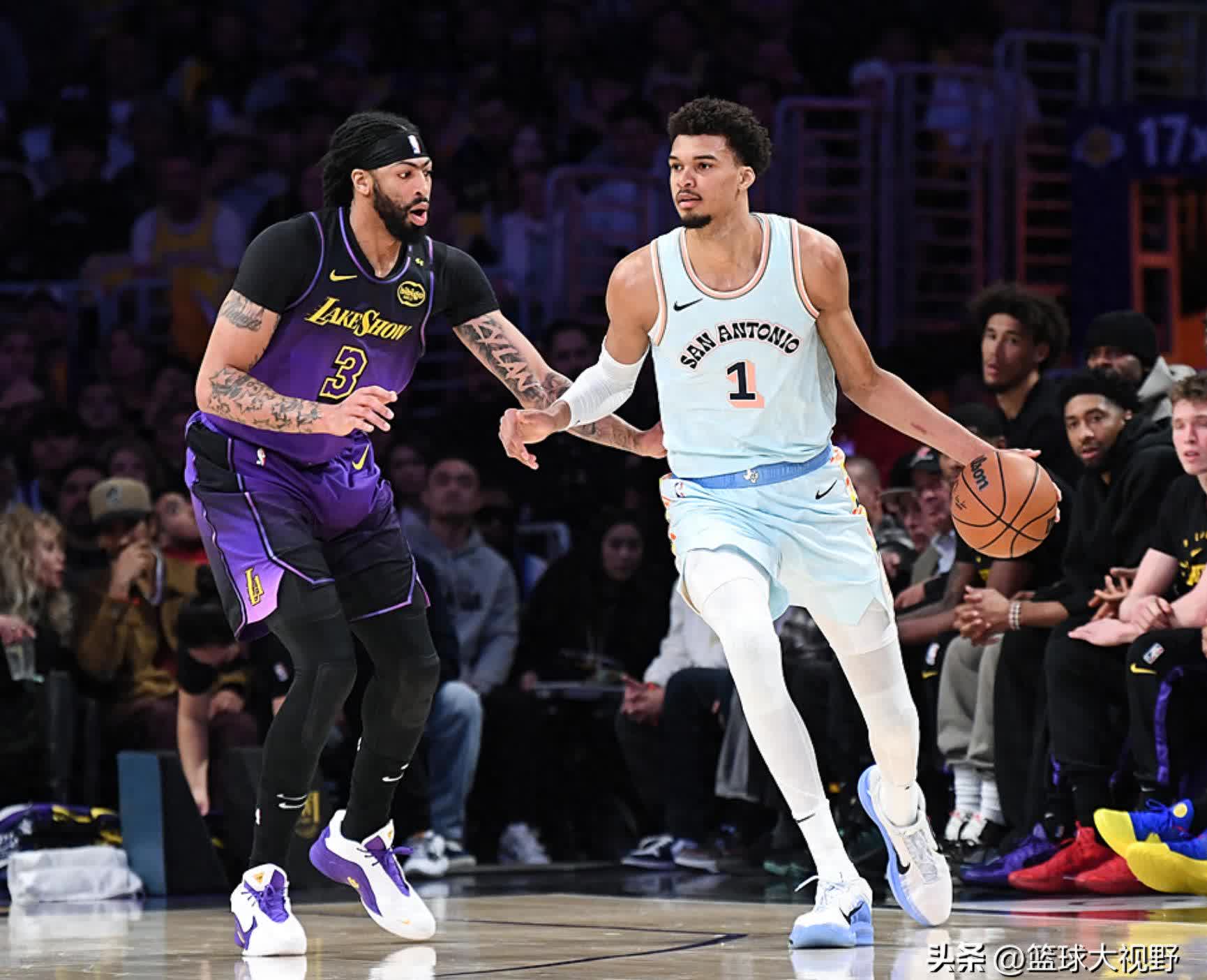 NBA夏联-勇士不敌热火广东旧将27+13湖人胜马刺(10总决赛完整回放)
