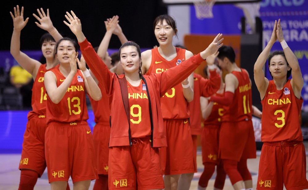 江苏男篮可聘日本女篮前主帅，恢复小快灵风格，激活球队潜力(日本女篮主帅恩冢亨)
